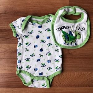 ⭐️ 3/ $10 Baby Onesie and Bib Set